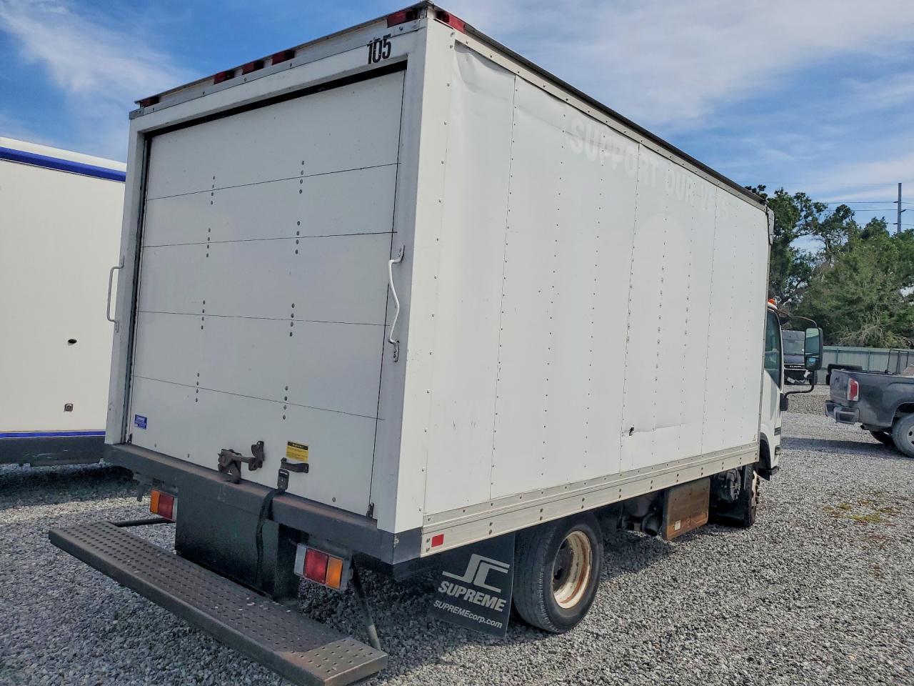 2011 ISUZU NPR