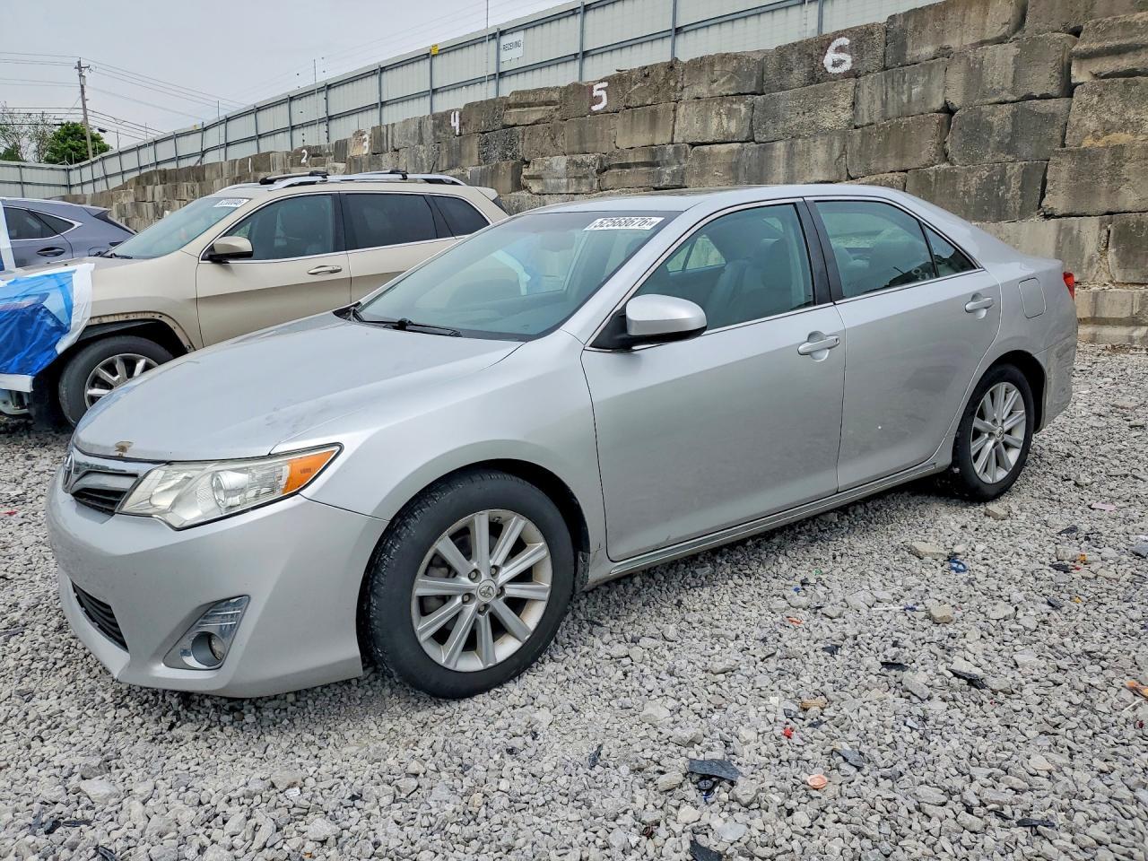 2012 TOYOTA CAMRY
