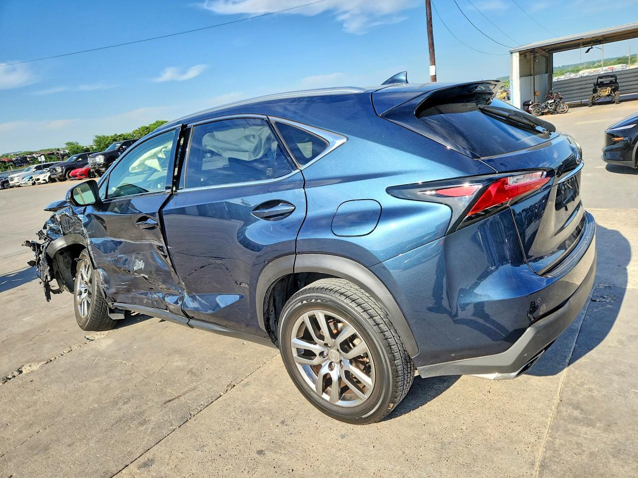 2015 LEXUS NX 200T