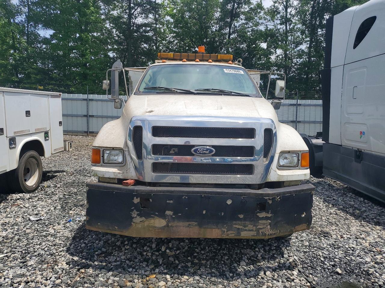 2006 FORD F-650