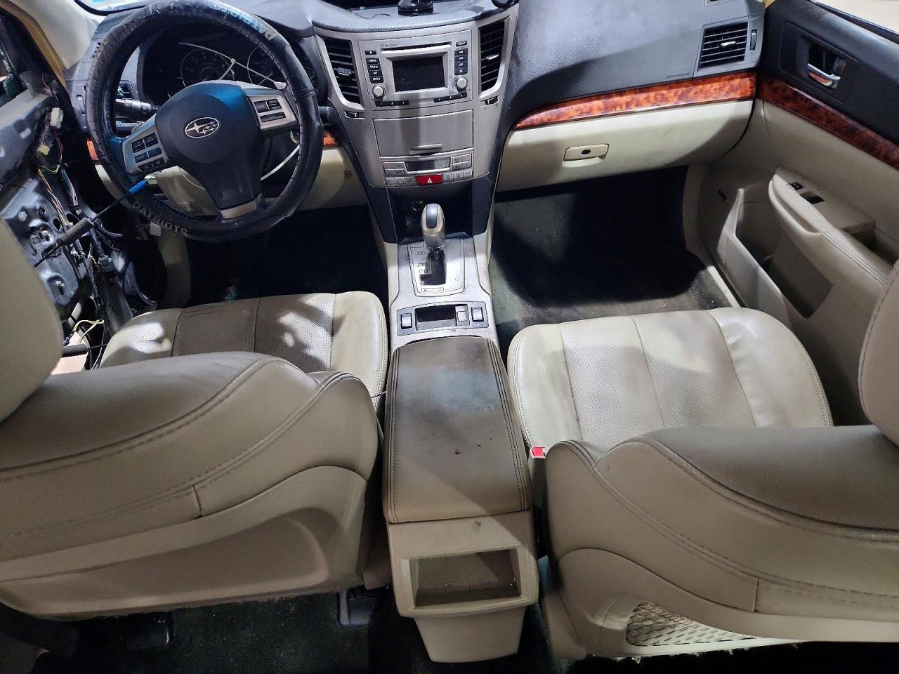 2012 SUBARU Legacy