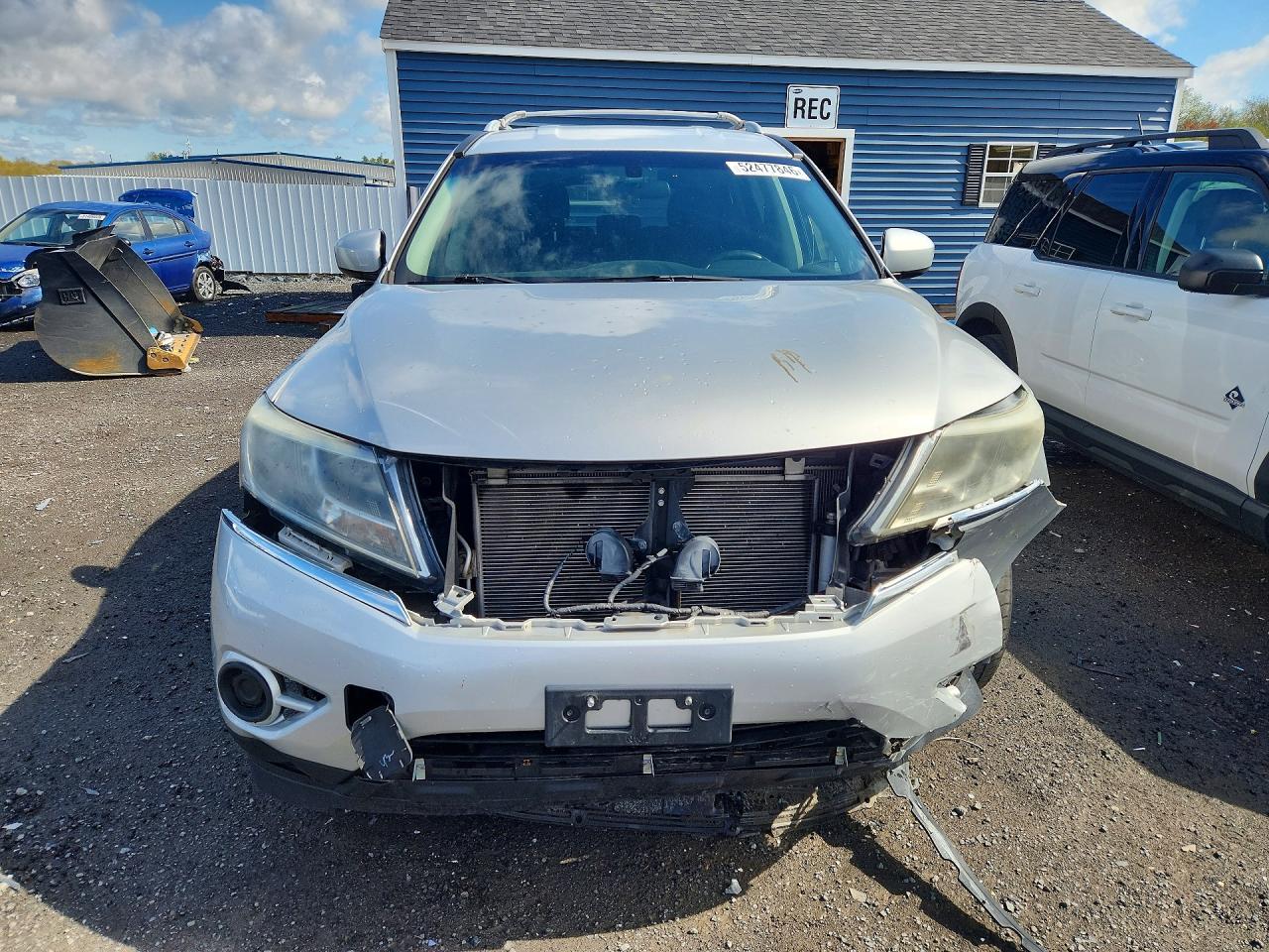 2015 NISSAN PATHFINDER