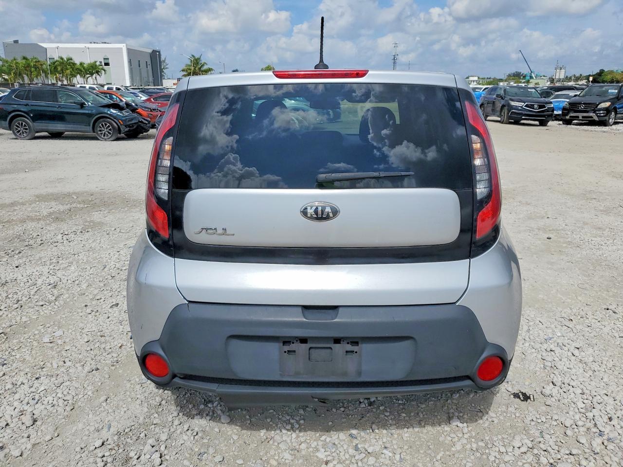 2015 KIA SOUL
