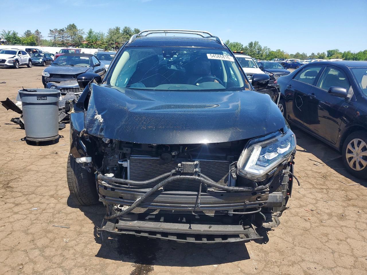 2017 NISSAN ROGUE