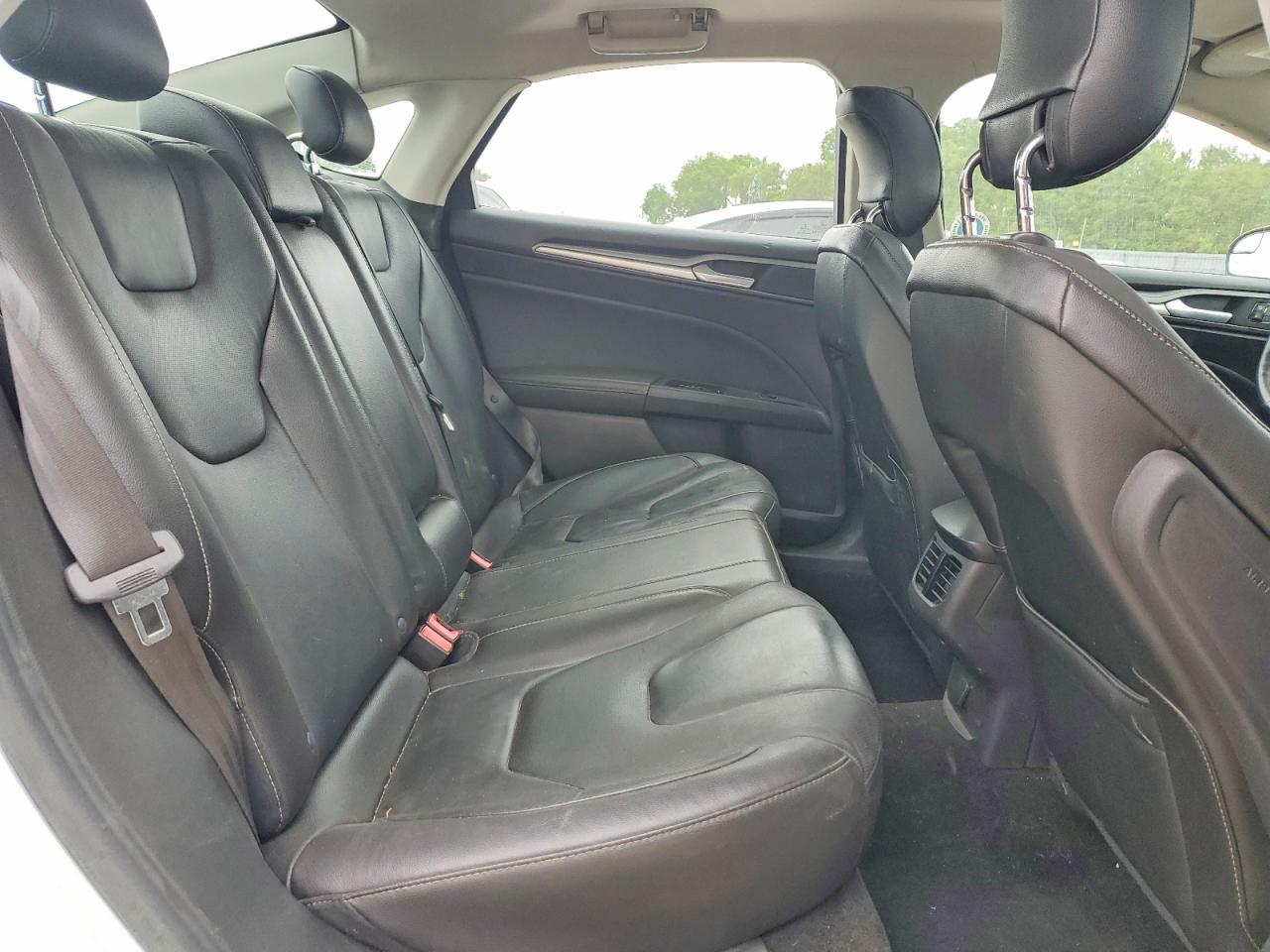 2013 FORD FUSION