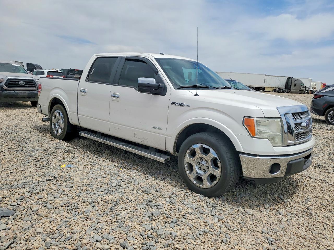 2012 FORD F-150 Lightning