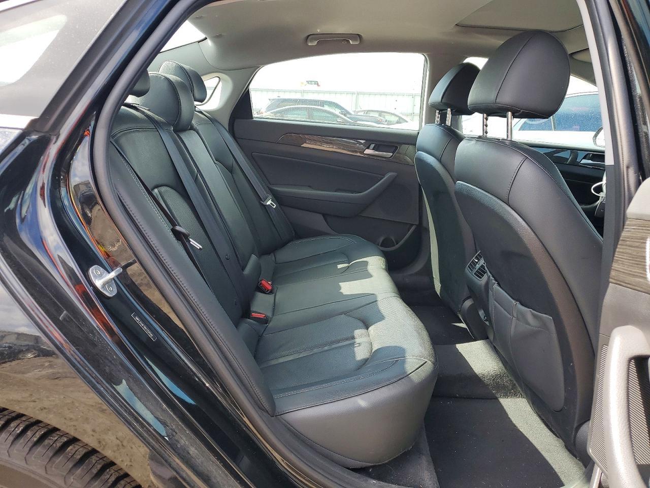 2019 HYUNDAI SONATA