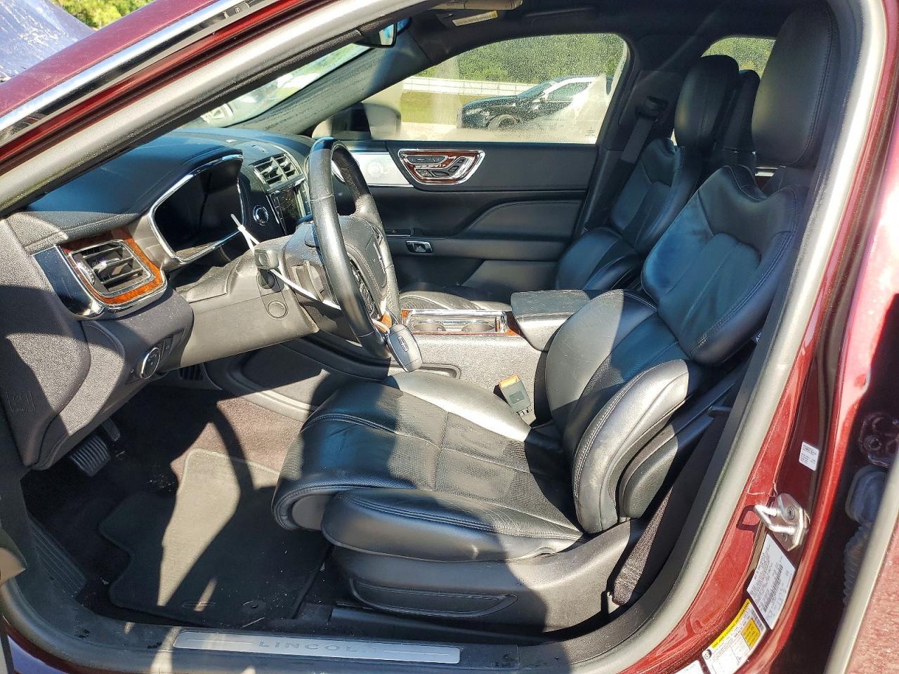 2017 LINCOLN Continental