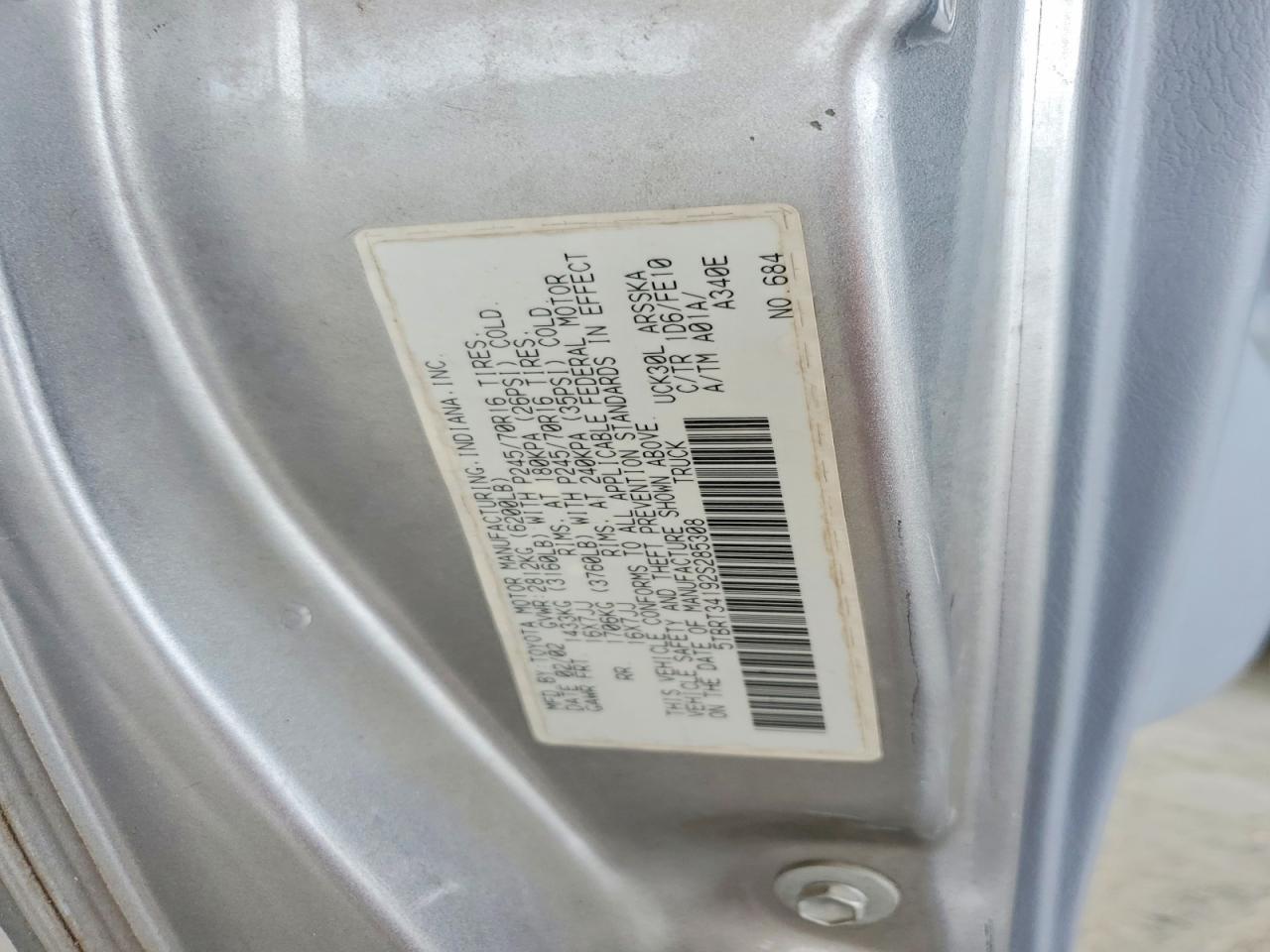 2002 TOYOTA TUNDRA