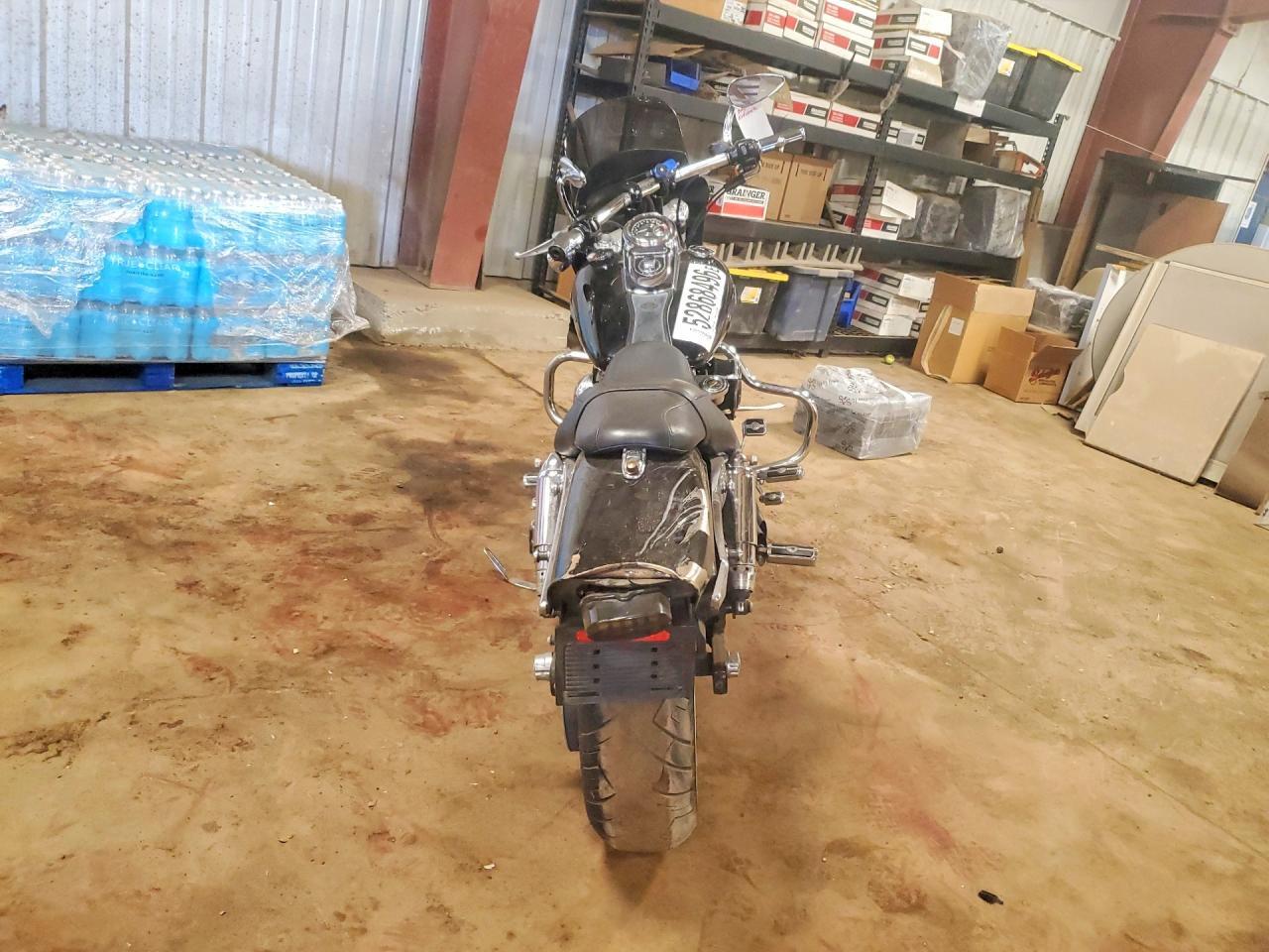 2011 HARLEY-DAVIDSON FXDF