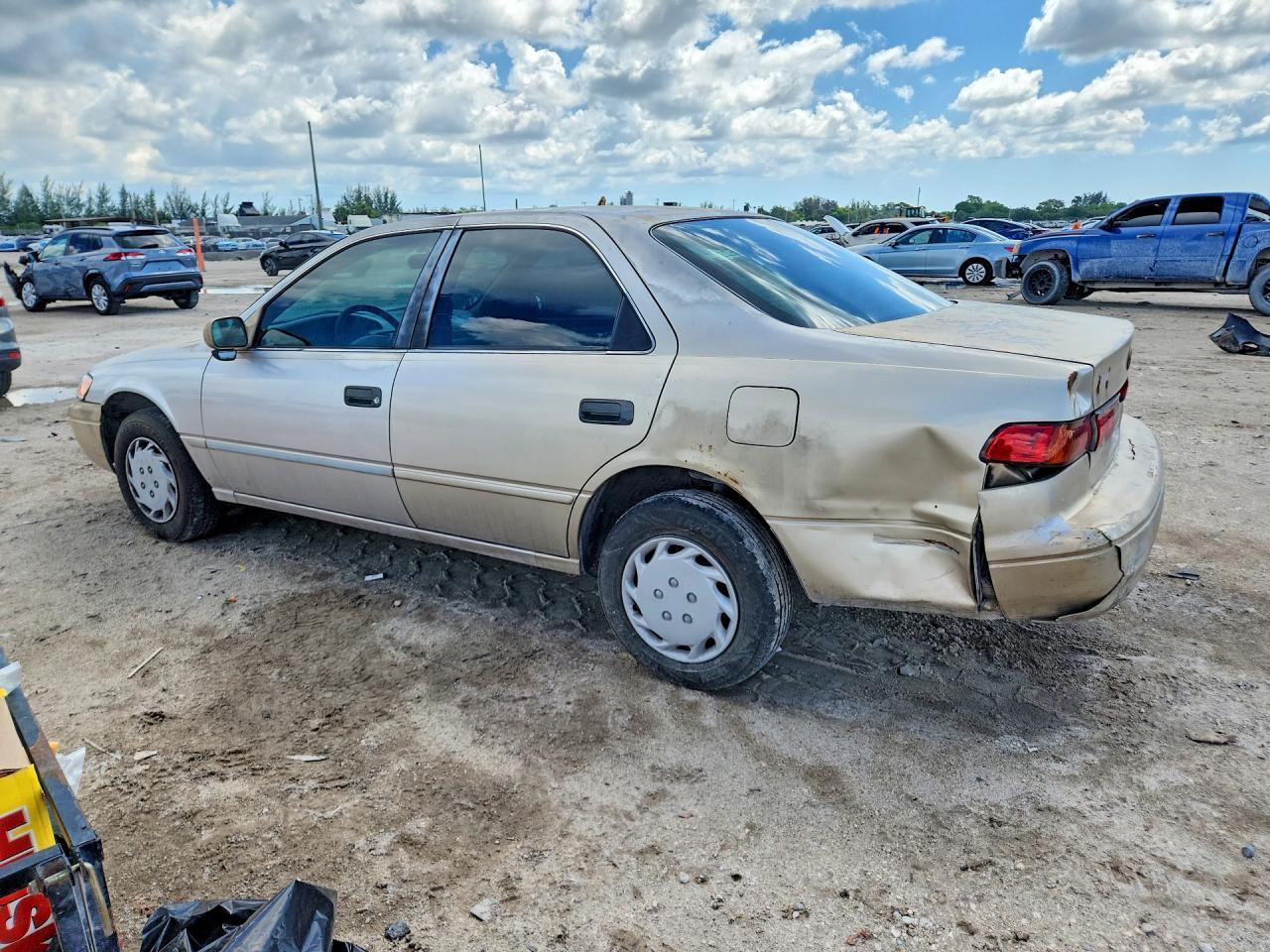 1997 TOYOTA CAMRY