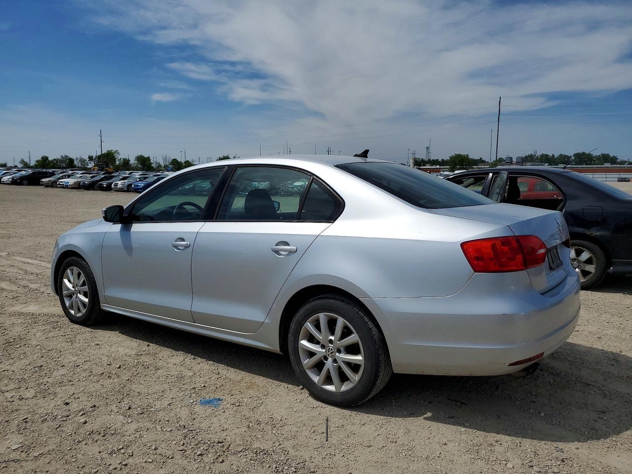2012 VOLKSWAGEN JETTA
