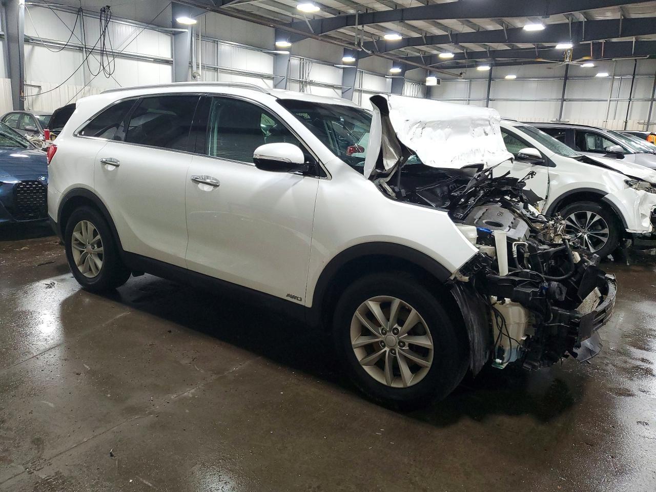 2017 KIA SORENTO