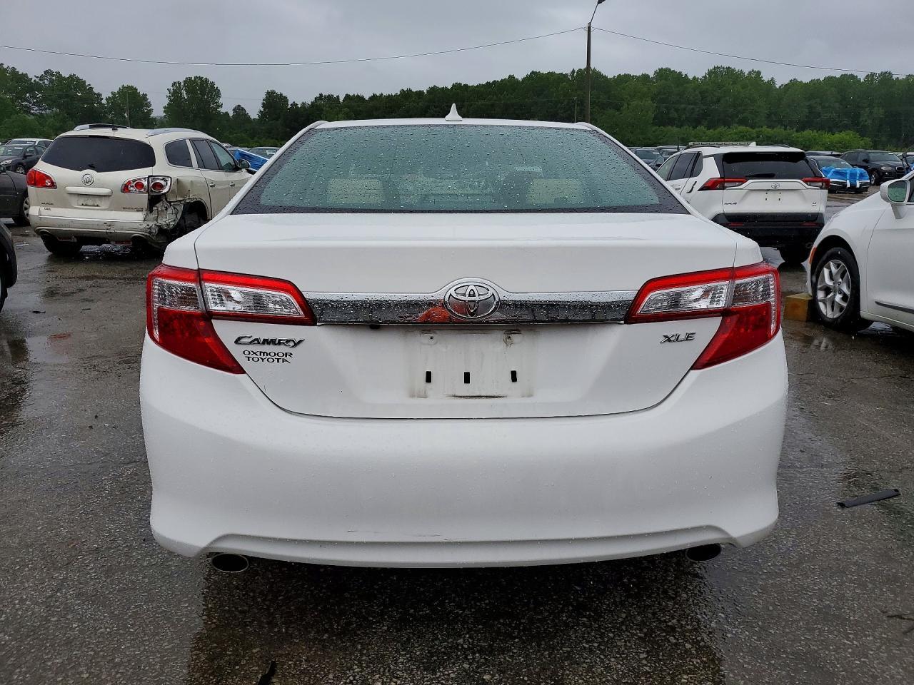 2012 TOYOTA CAMRY