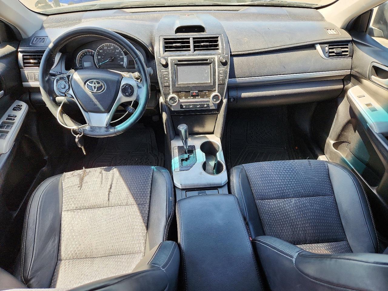 2014 TOYOTA CAMRY