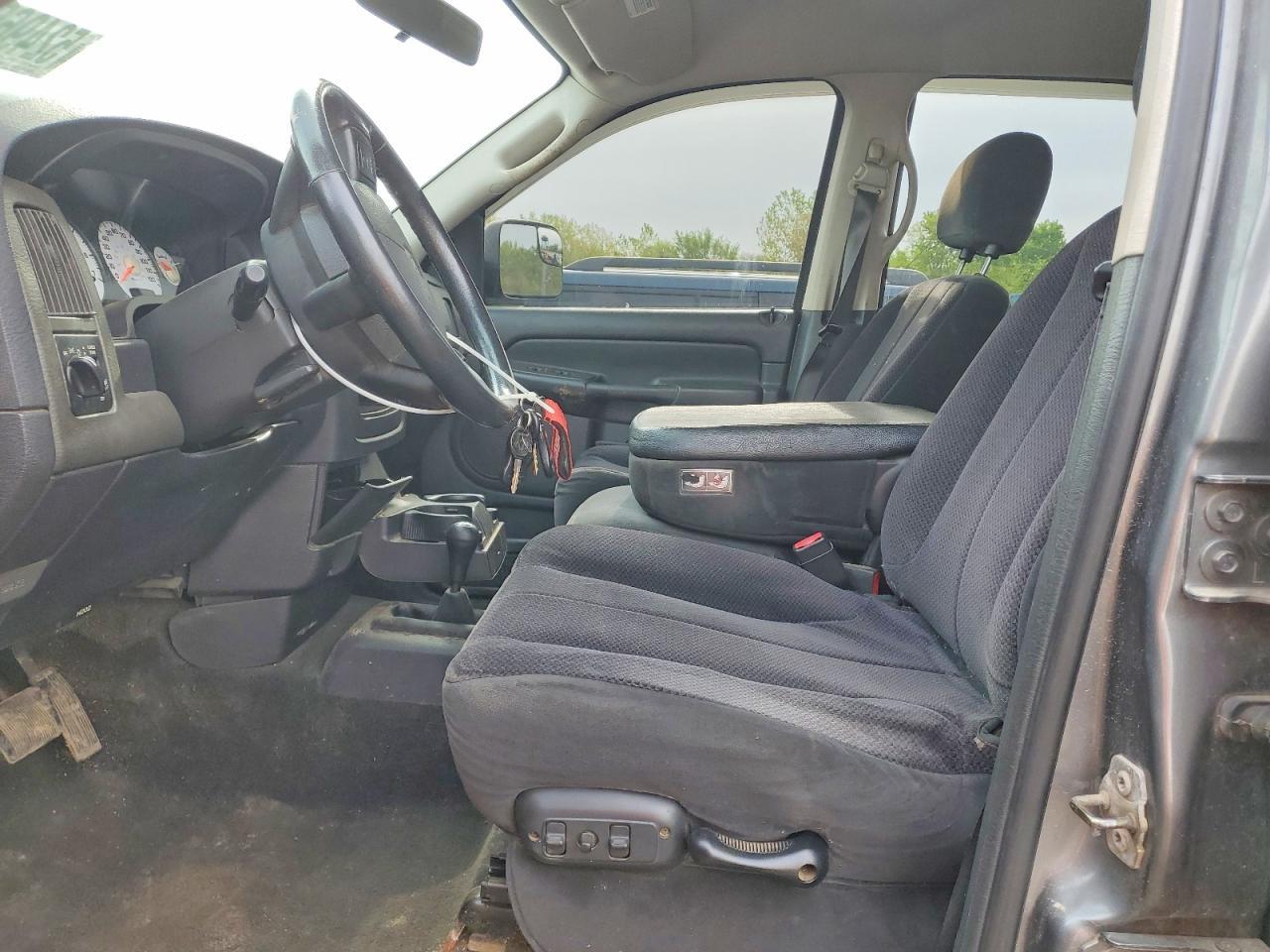 2005 DODGE Ram 2500