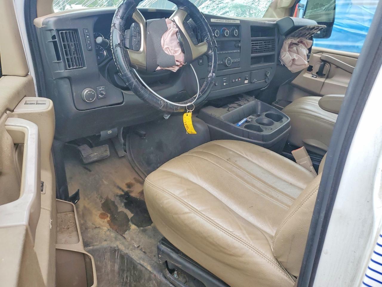 2019 CHEVROLET Express 3500