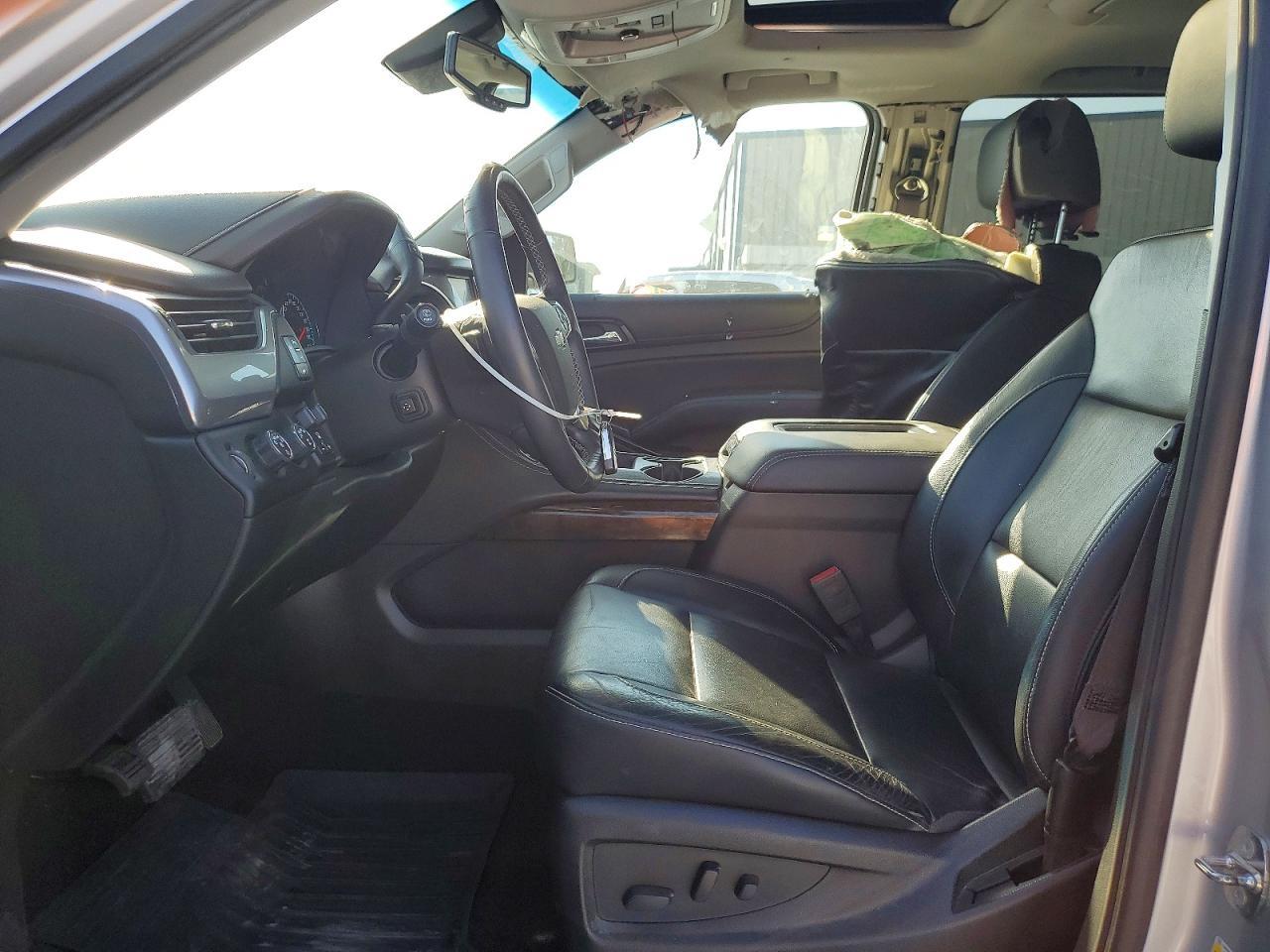 2017 CHEVROLET Suburban