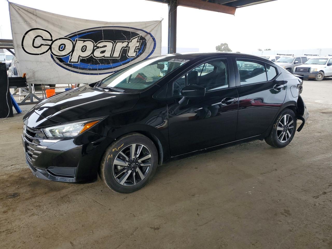 2025 NISSAN VERSA