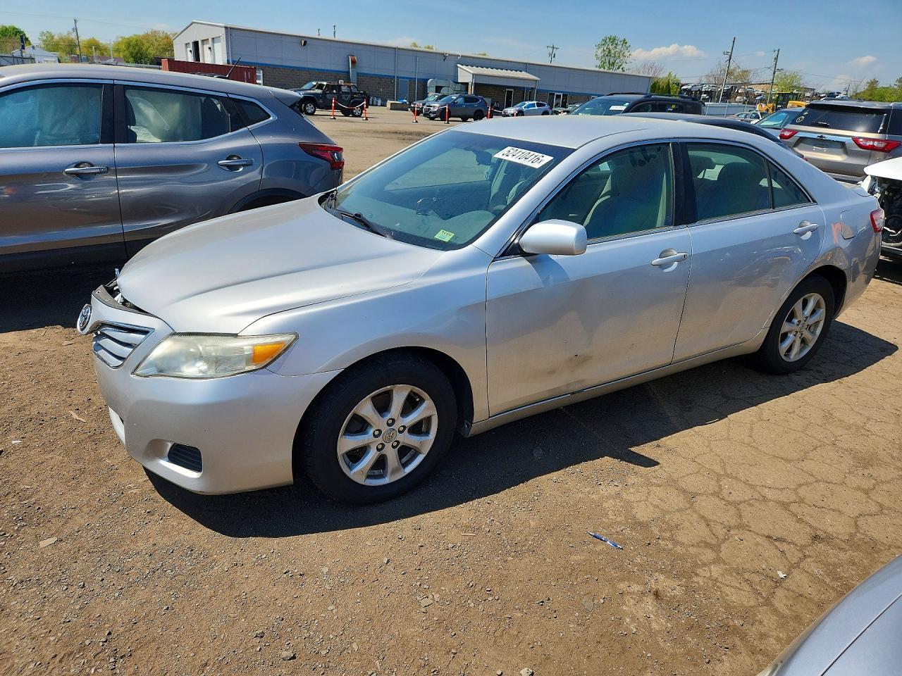2011 TOYOTA CAMRY