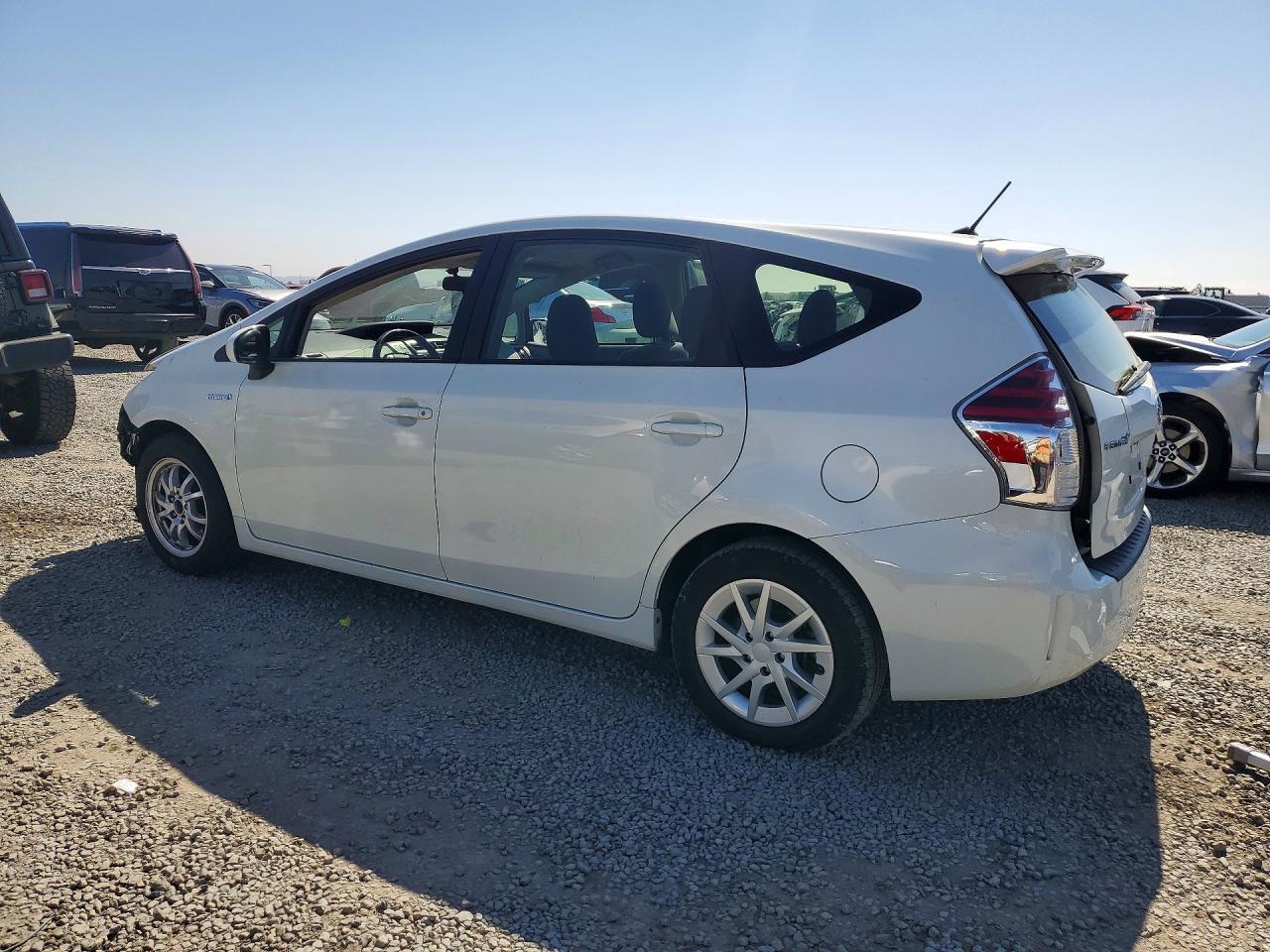 2015 TOYOTA PRIUS V