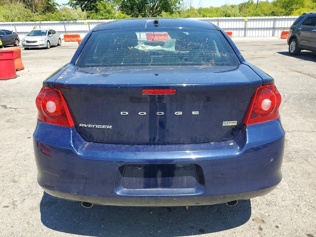 2013 DODGE Avenger