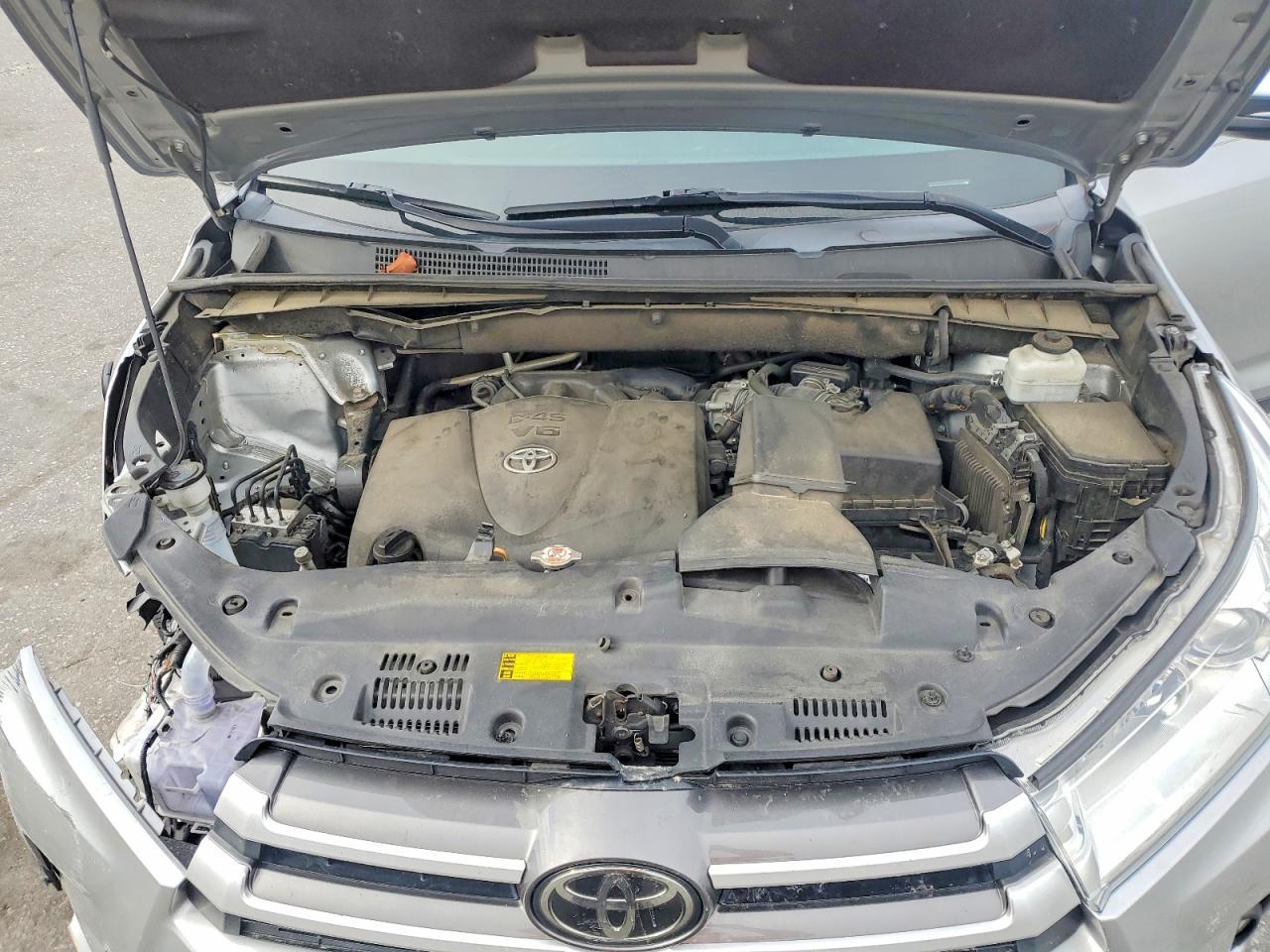 2019 TOYOTA HIGHLANDER