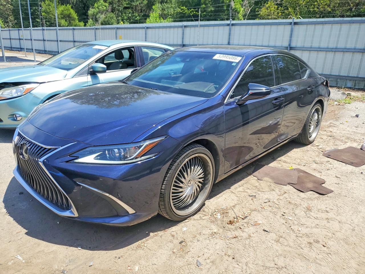 2021 LEXUS ES 350