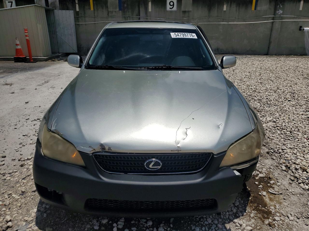 2003 LEXUS IS 300