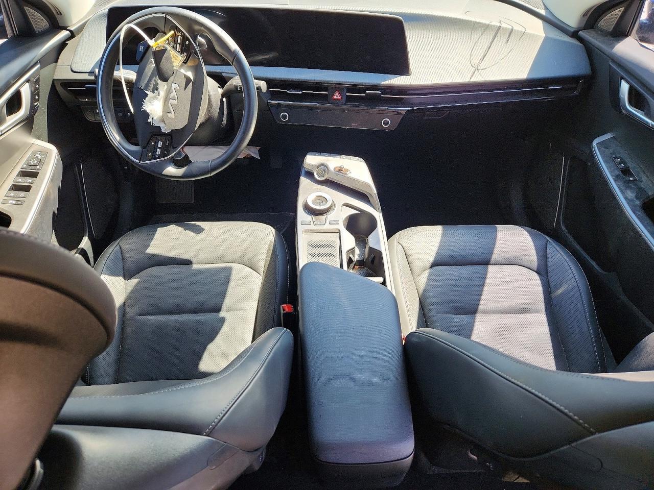 2023 KIA EV6