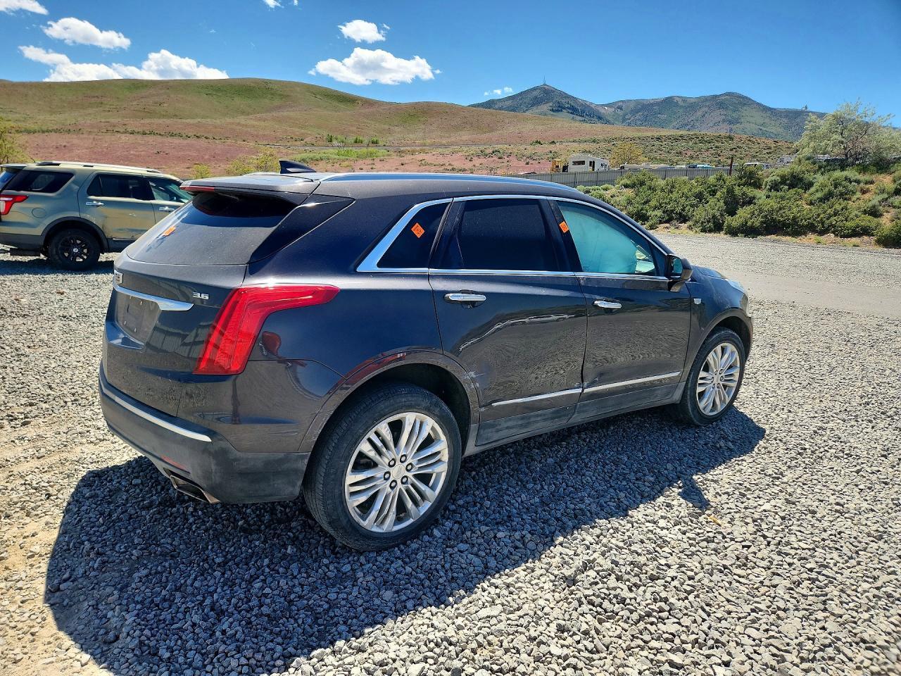 2018 CADILLAC XT5