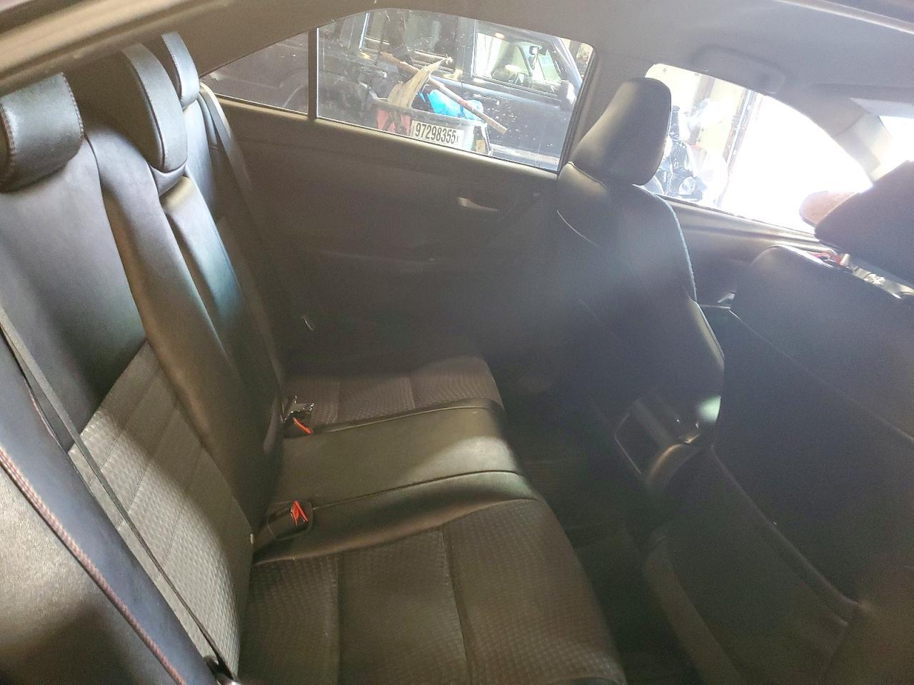 2015 TOYOTA CAMRY