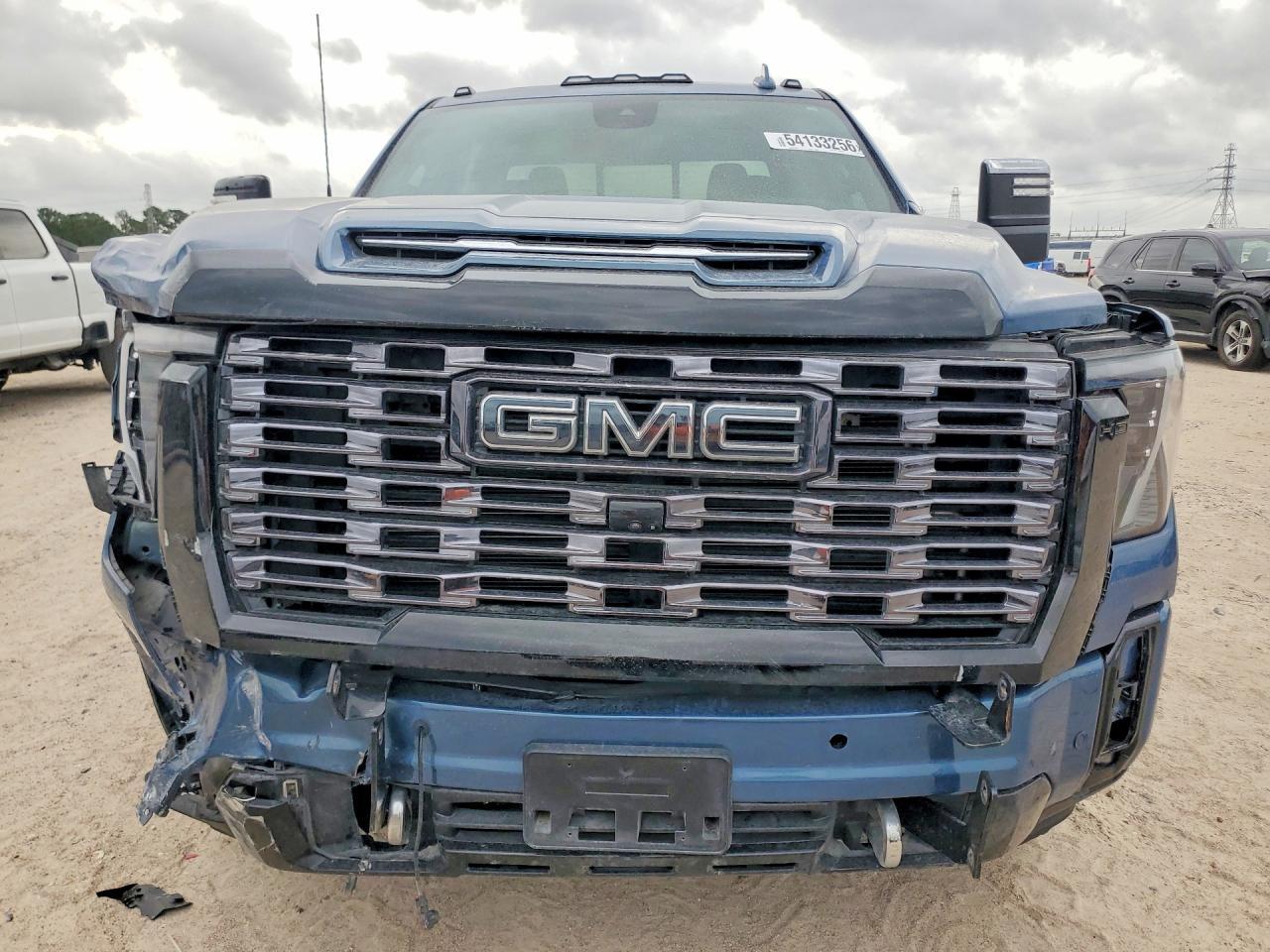 2025 GMC Sierra