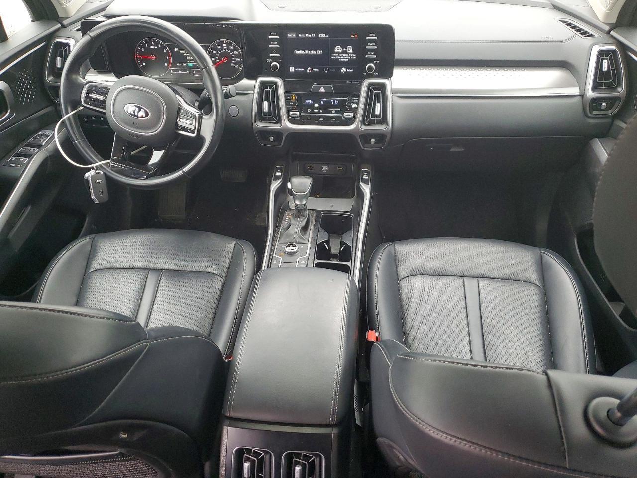 2021 KIA SORENTO