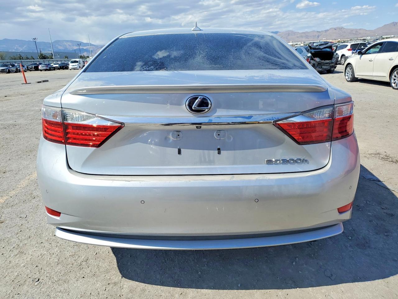 2013 LEXUS ES 300H