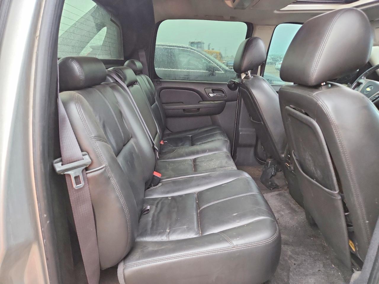 2011 CHEVROLET Avalanche