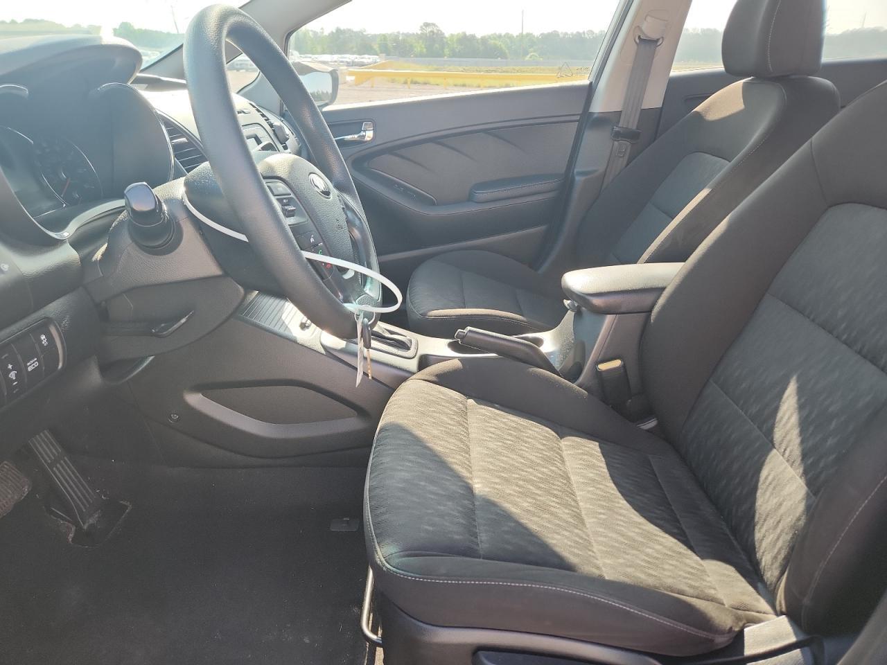 2016 KIA FORTE