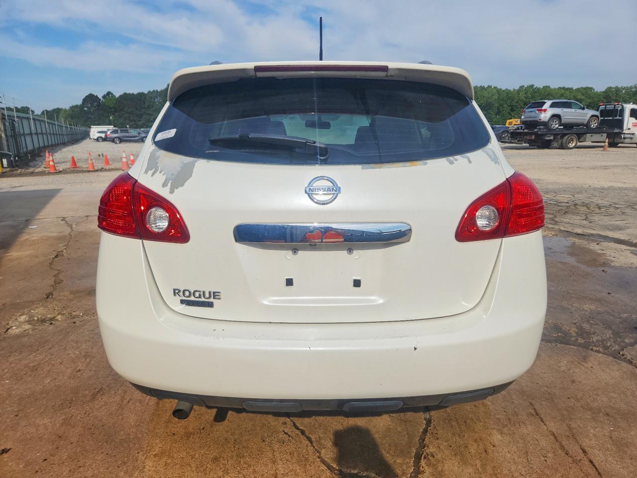 2015 NISSAN ROGUE