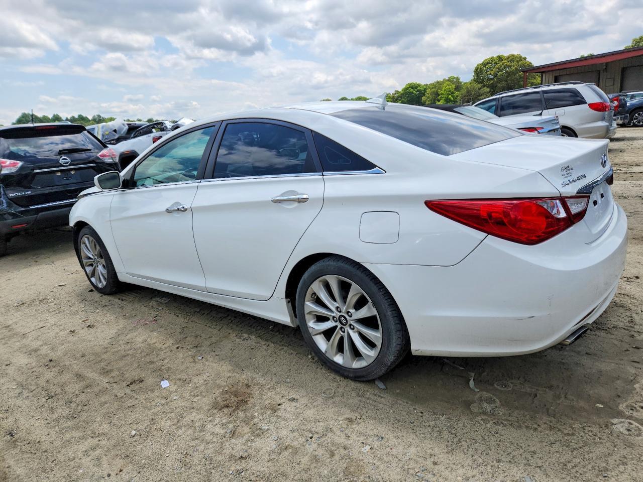 2013 HYUNDAI SONATA