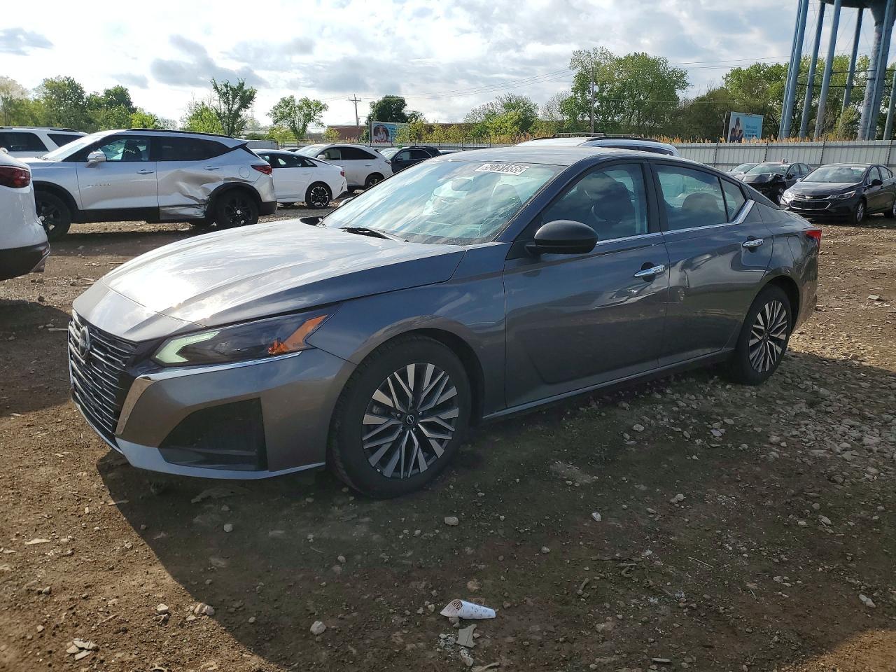 2025 NISSAN ALTIMA