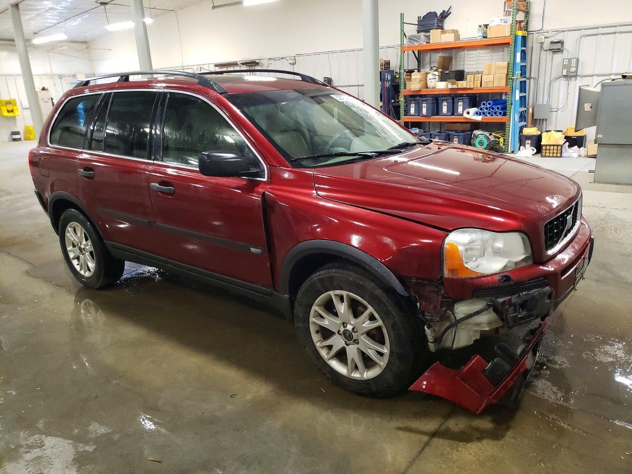 2004 VOLVO XC90