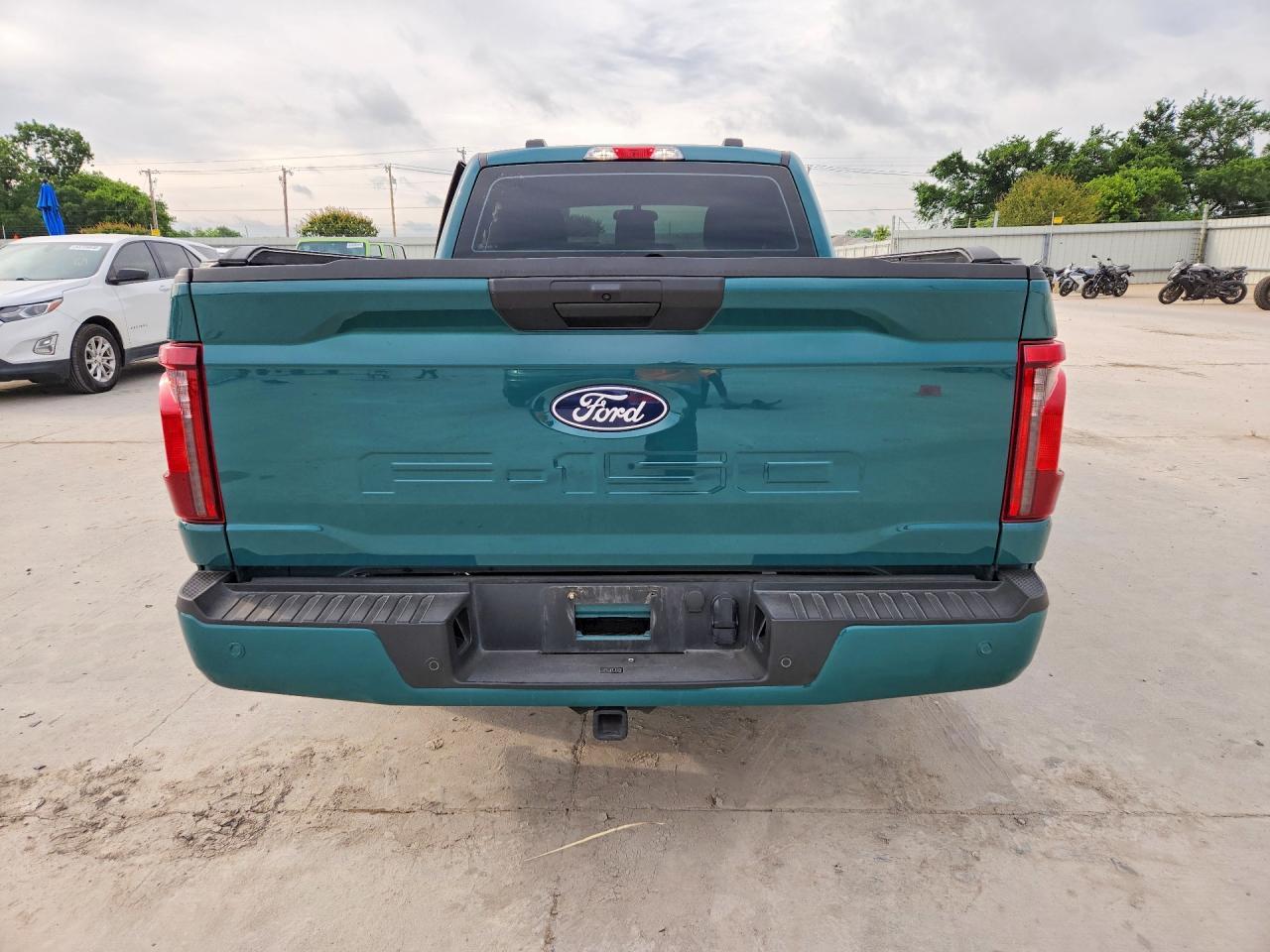 2025 FORD F-150 Lightning