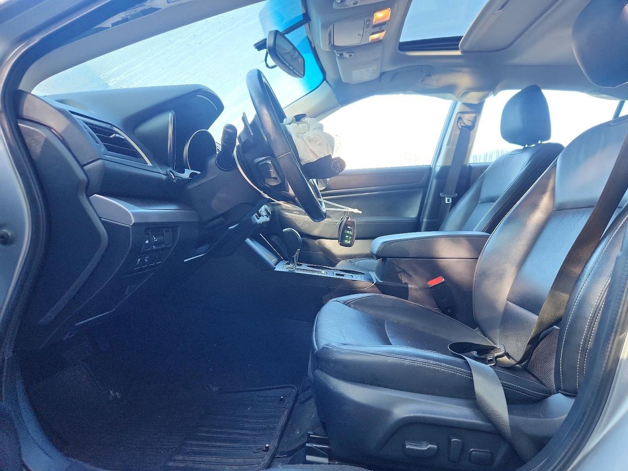 2015 SUBARU Legacy