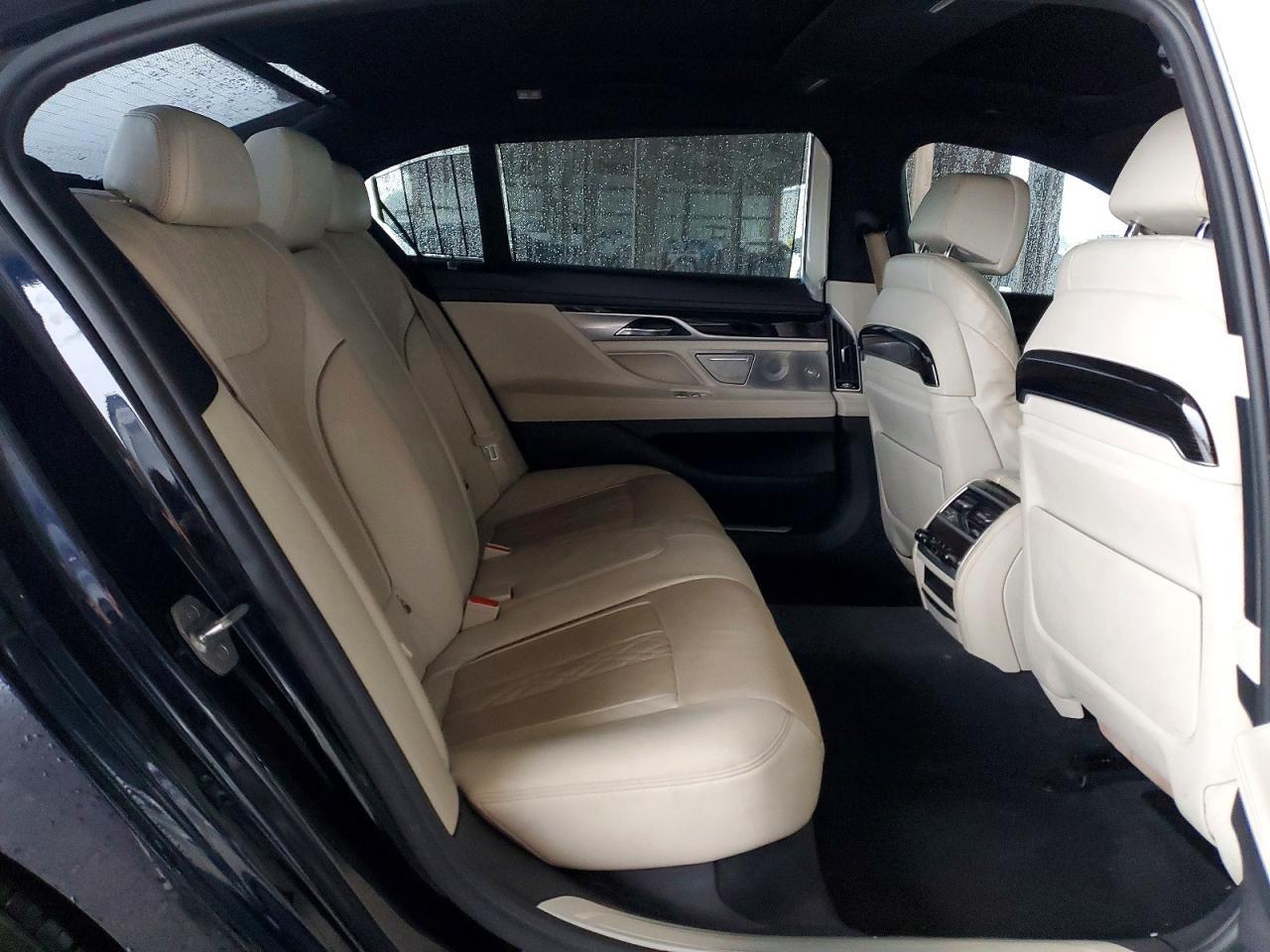2017 BMW 7 series