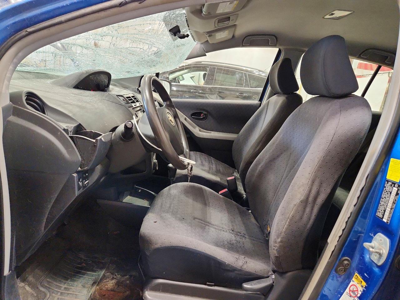 2010 TOYOTA YARIS