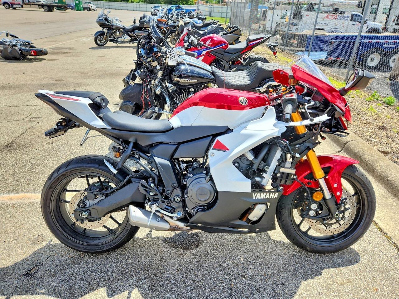 2026 YAMAHA Yzf690