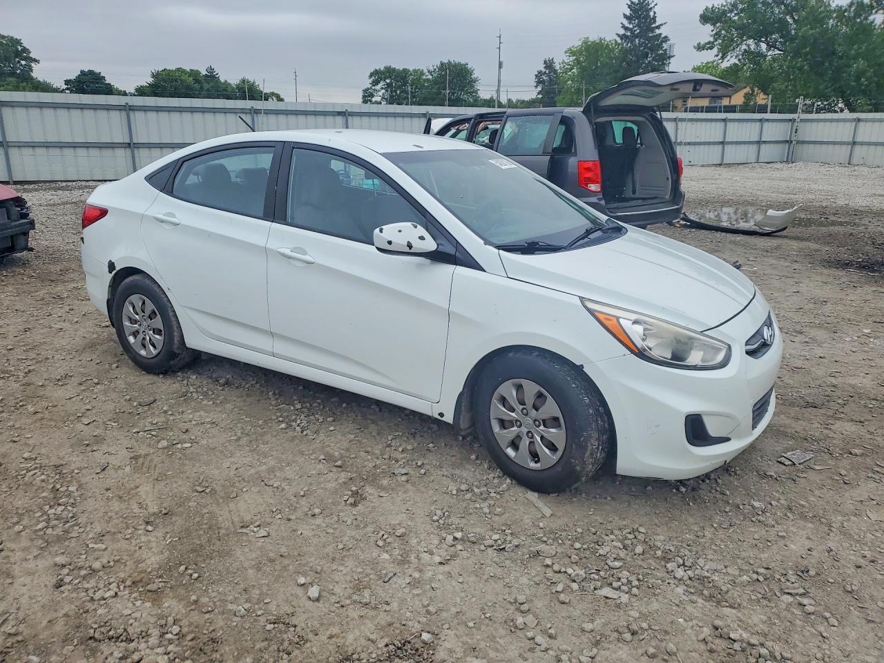 2016 HYUNDAI ACCENT