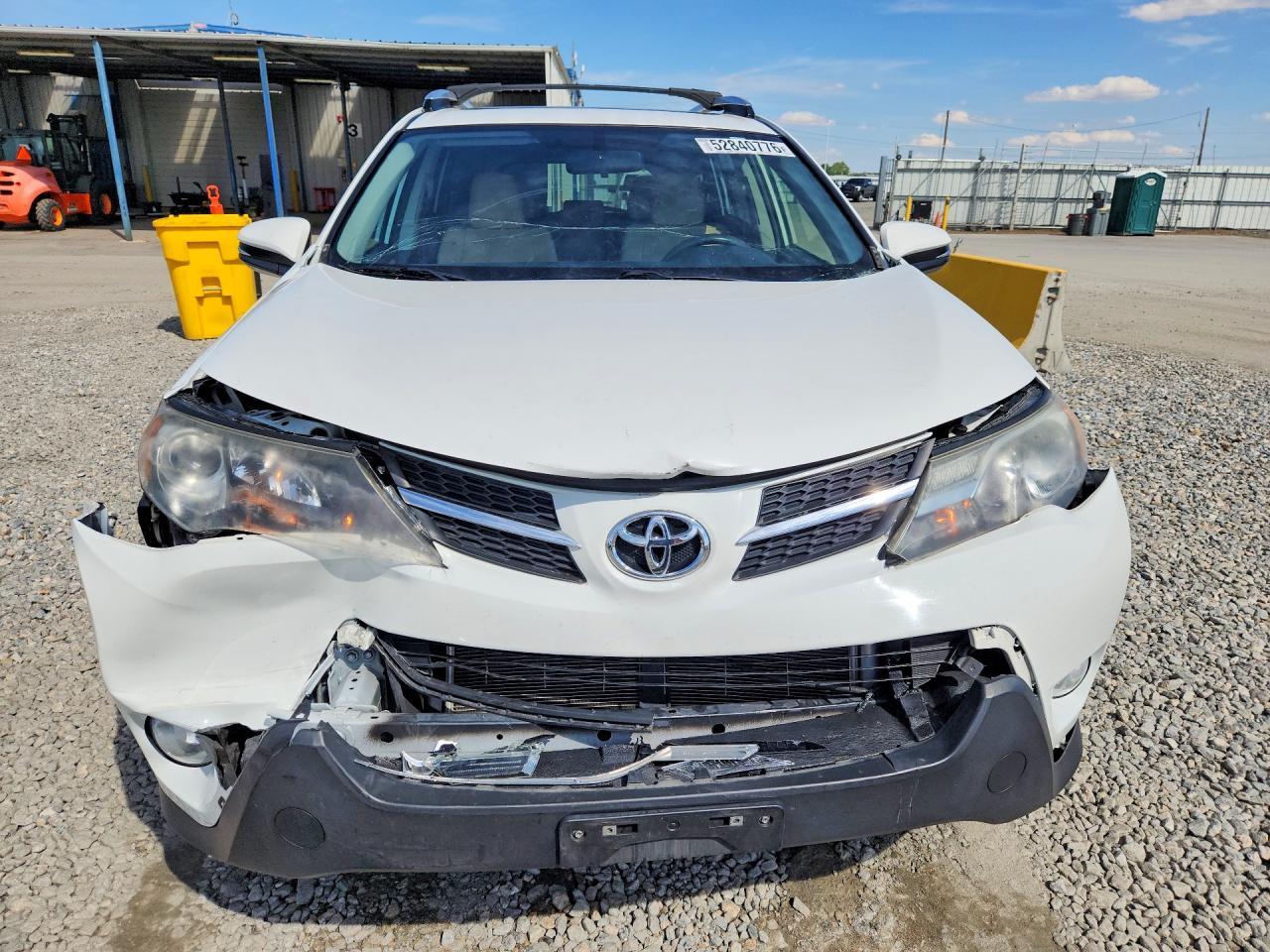 2015 TOYOTA RAV4