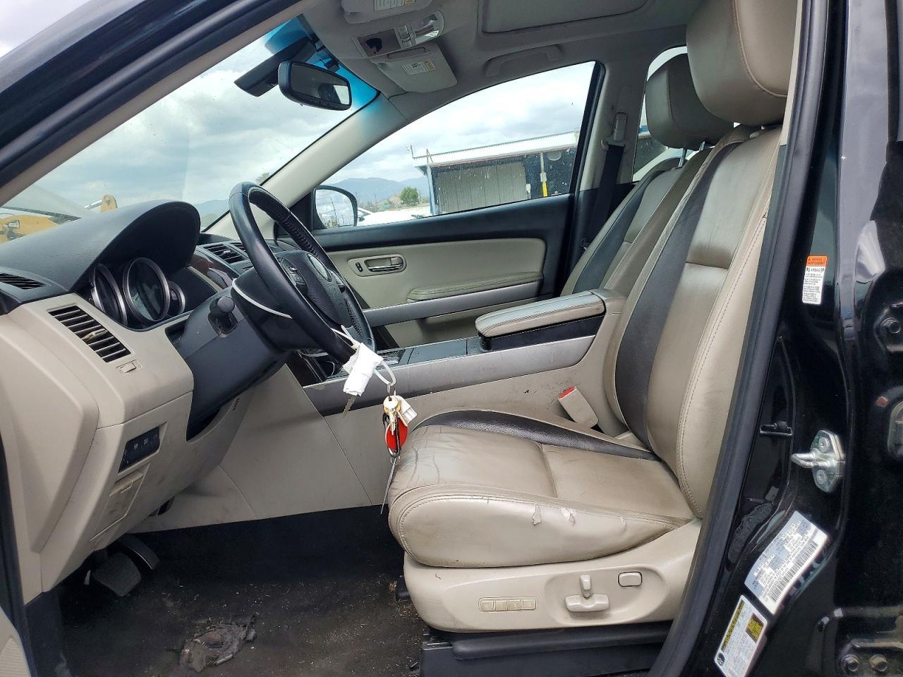 2011 MAZDA CX-9