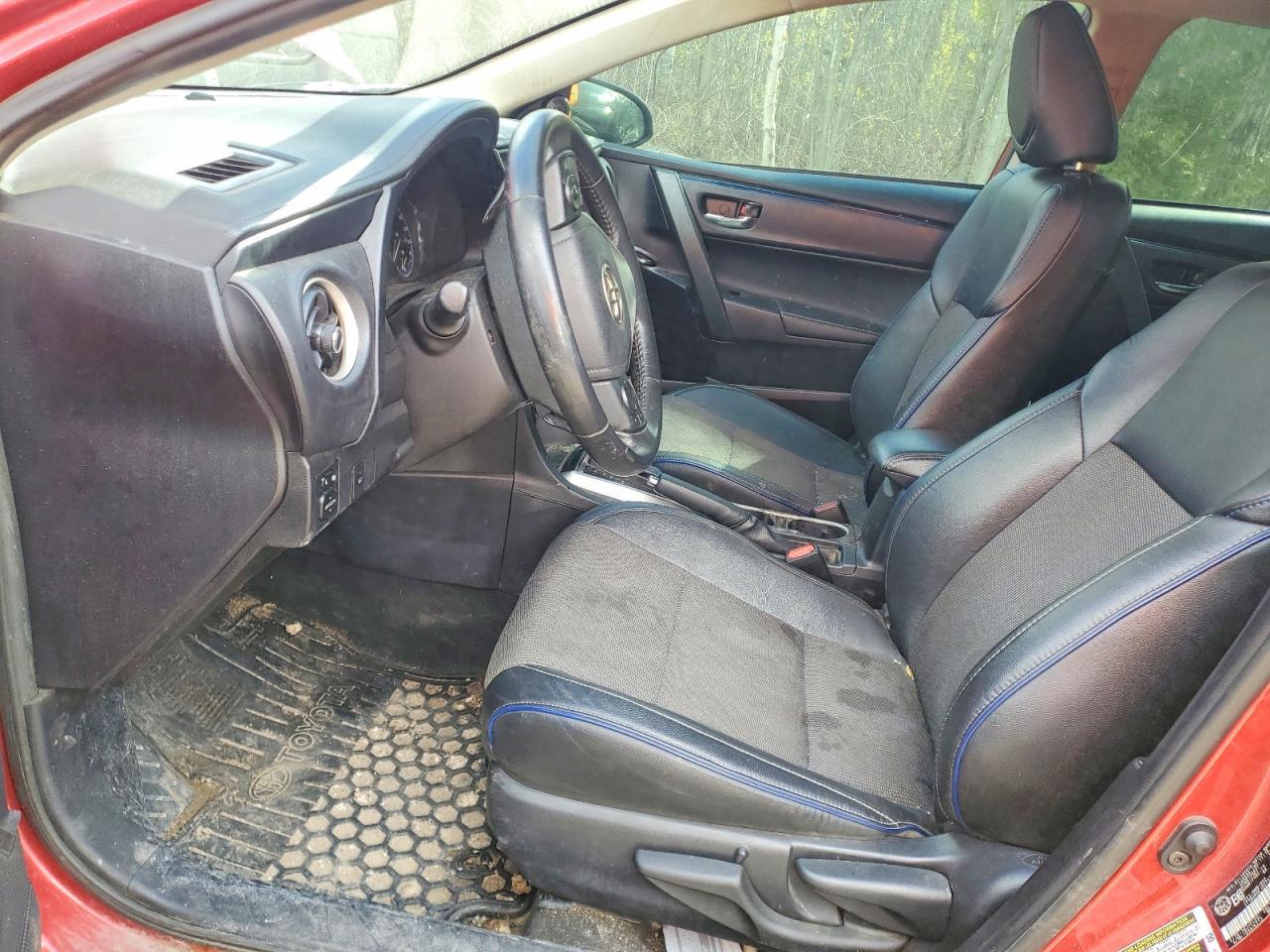 2017 TOYOTA COROLLA